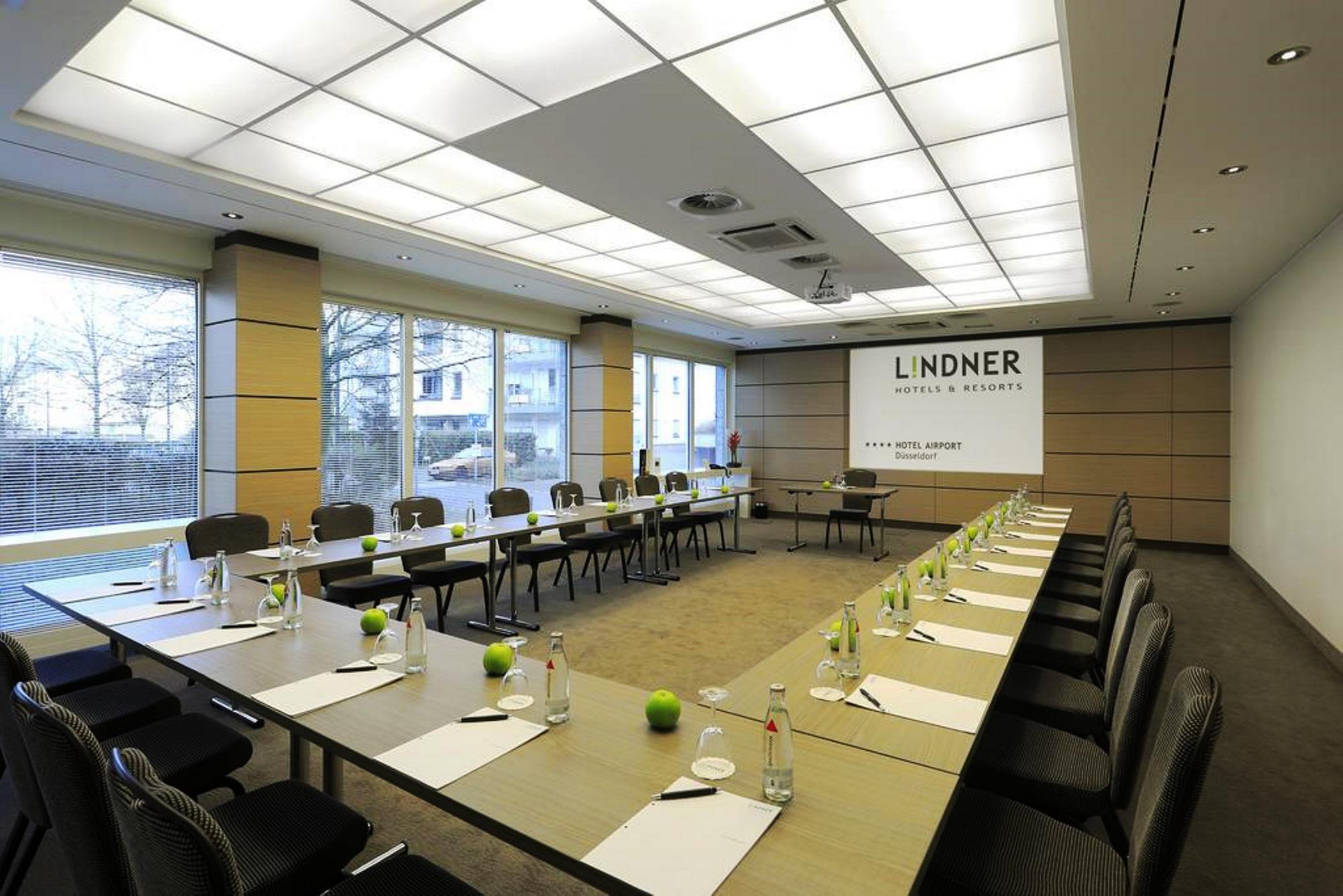 Lindner Airport, Part Of Jdv By Hyatt Hotel Düsseldorf