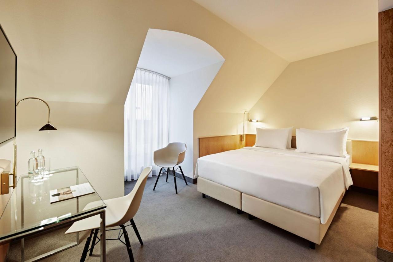 Hotel Lindner Airport, Part Of Jdv By Hyatt Dusseldorf