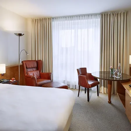 Hotel Lindner Airport, Part Of Jdv By Hyatt 4*