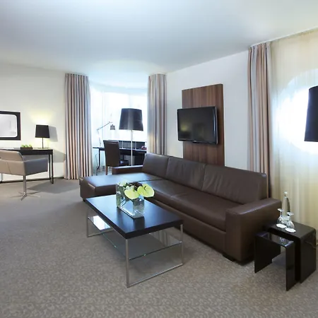 Hotel Lindner Airport, Part Of Jdv By Hyatt 4*