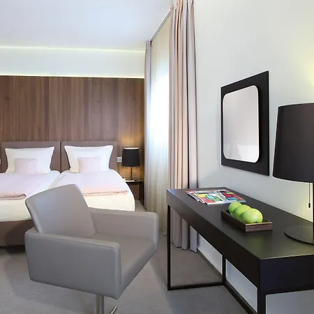 Hotel Lindner Airport, Part Of Jdv By Hyatt Dusseldorf