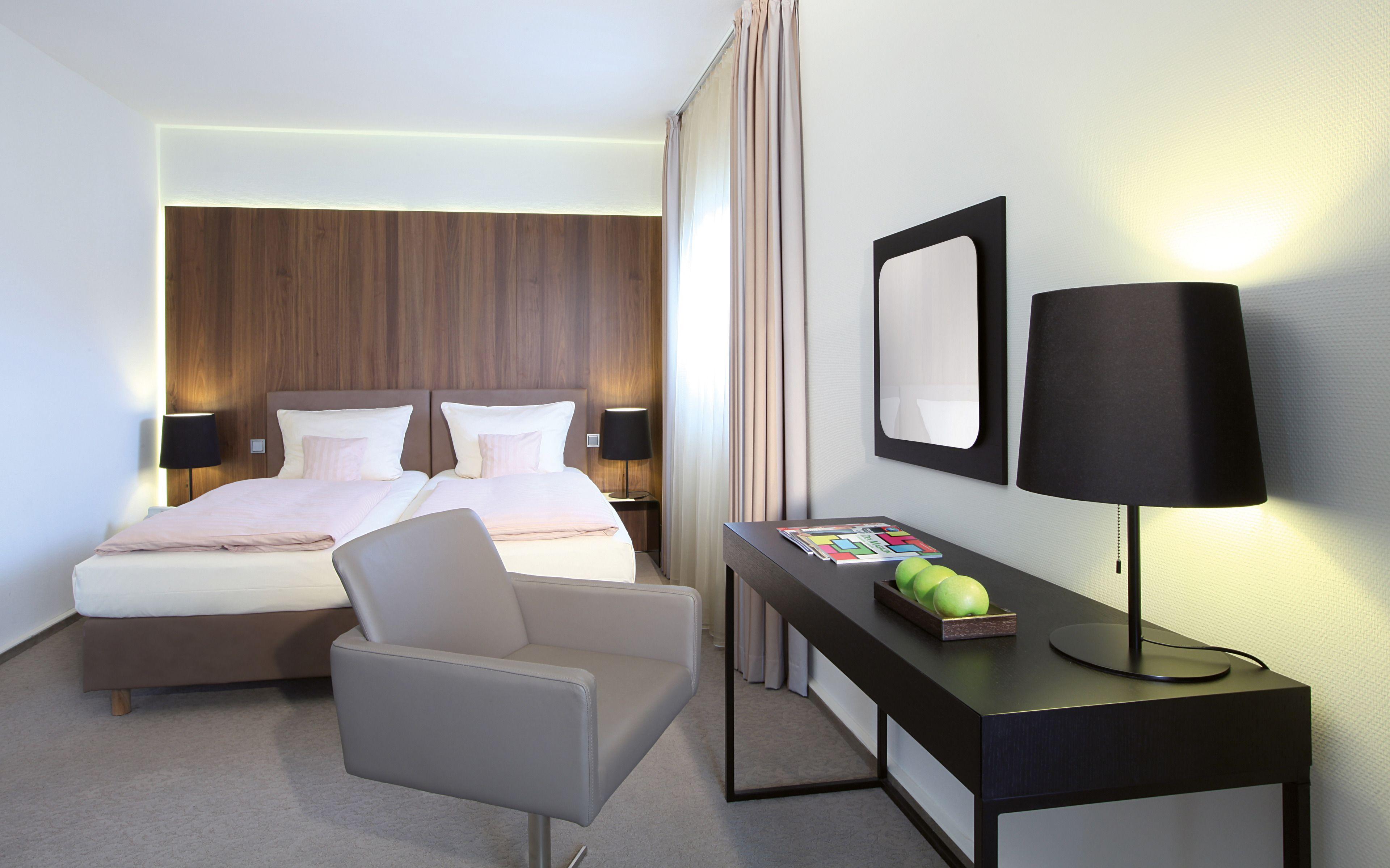 Hotel Lindner Airport, Part Of Jdv By Hyatt Dusseldorf