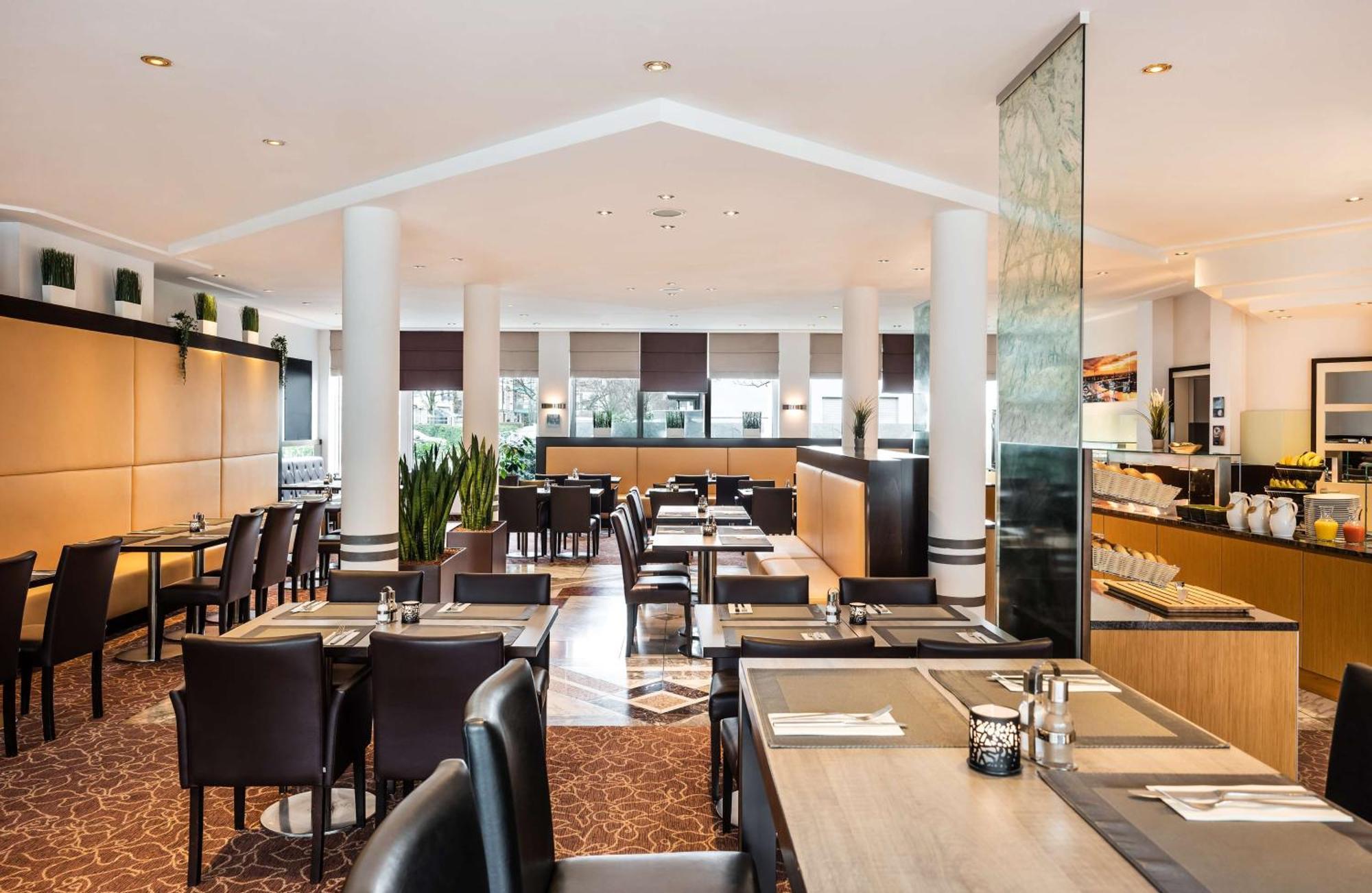 Lindner Airport, Part Of Jdv By Hyatt Hotel Düsseldorf